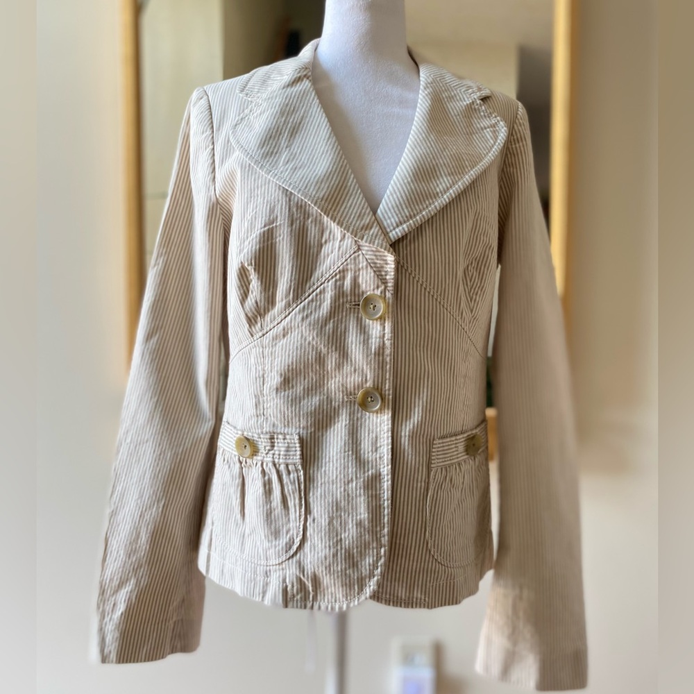 Banana Republic cropped beige white seersucker blazer jacket size 10